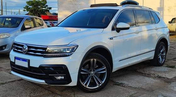 VOLKSWAGEN TIGUAN 2.0 350 TSI GASOLINA ALLSPACE R-LINE 4MOTION DSG